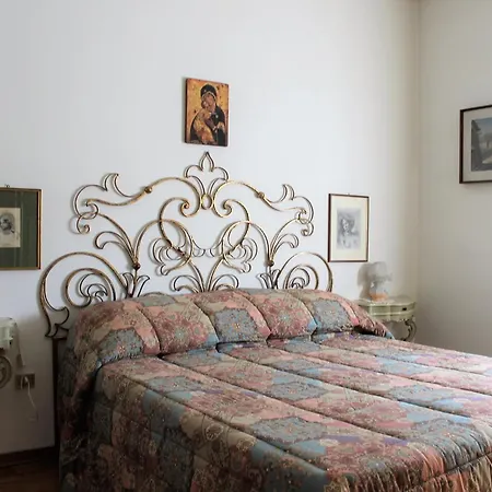 Il Sole Del Garda Apartment *
